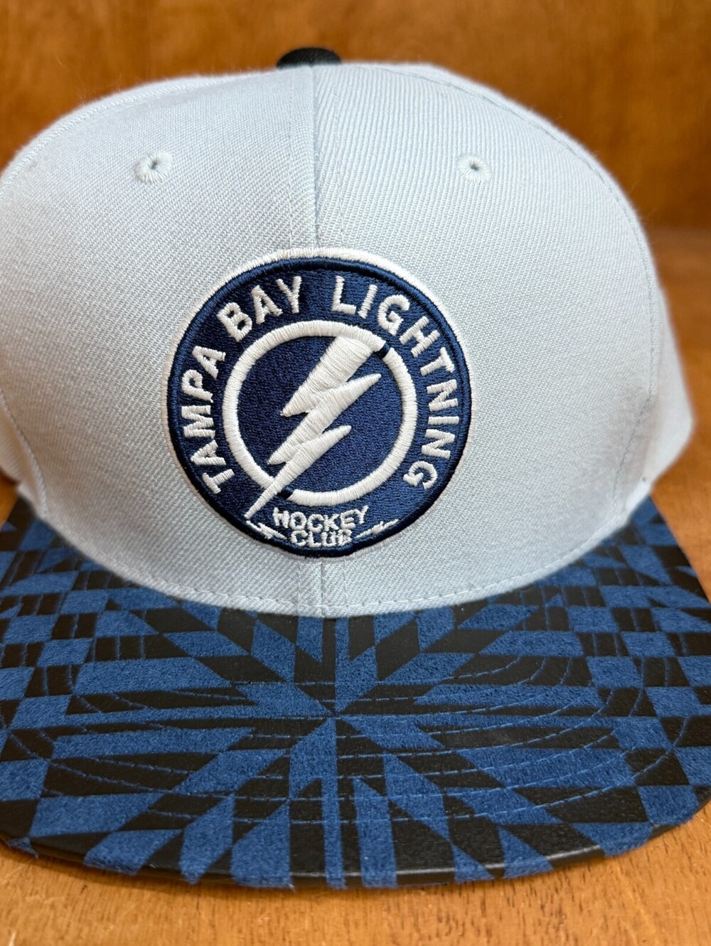 Tampa Bay Lightning Mitchell & Ness Snapback Hat Cap Gray Blue Black Geometric